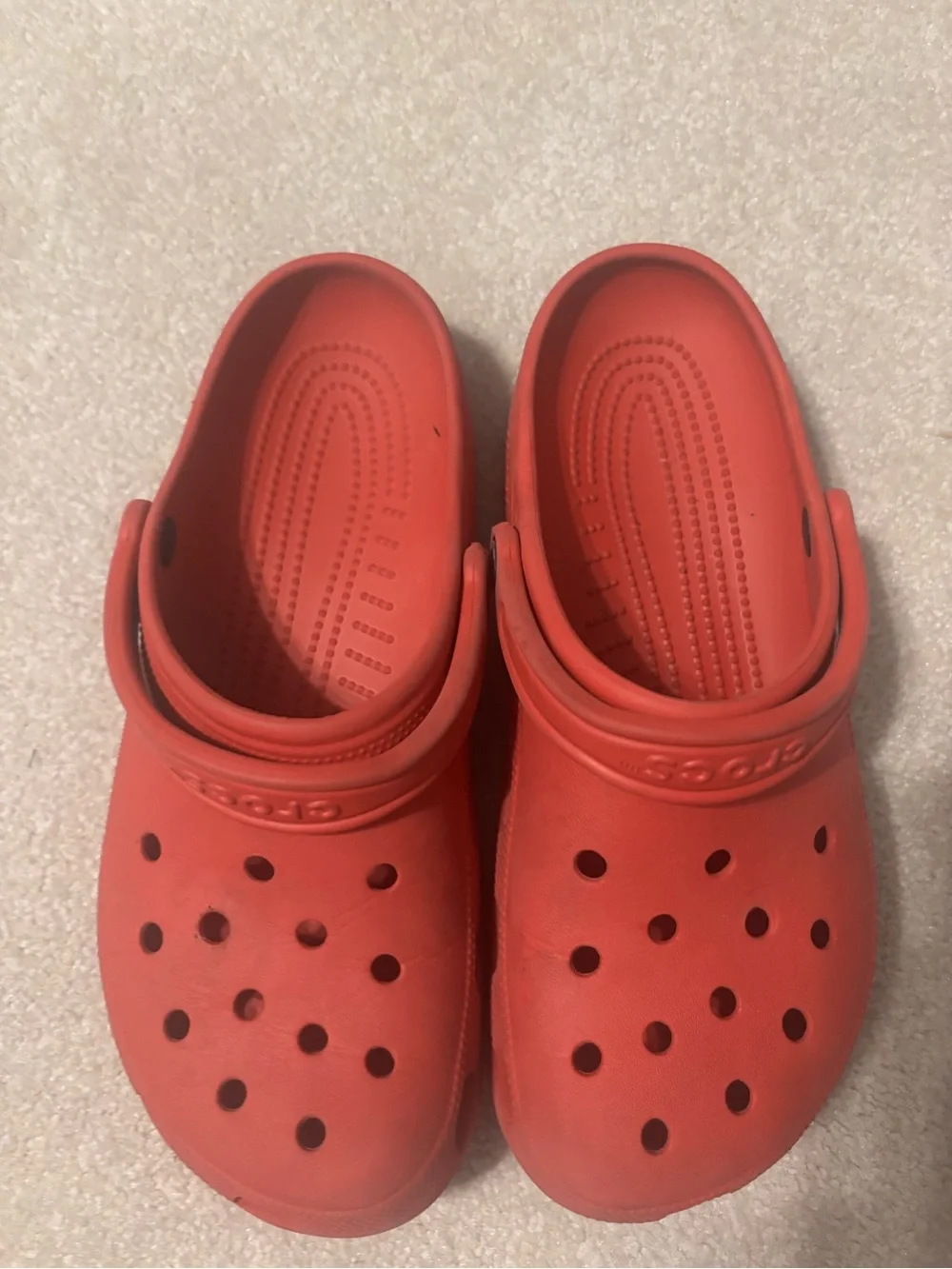 Red men’s Crocs